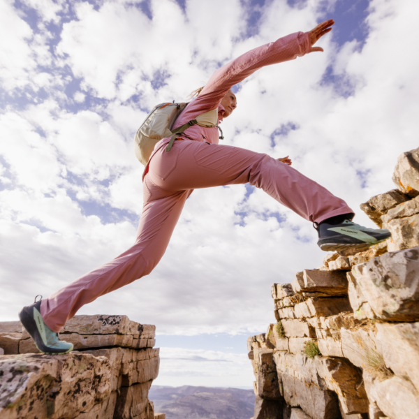 Coraje Tech Pant - Women's